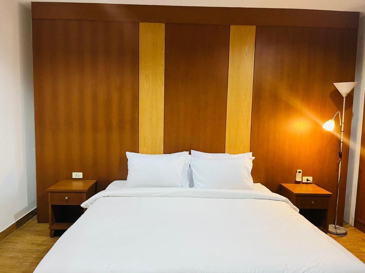 Vtsix At View Talay 6 Otel Pattaya Dış mekan fotoğraf