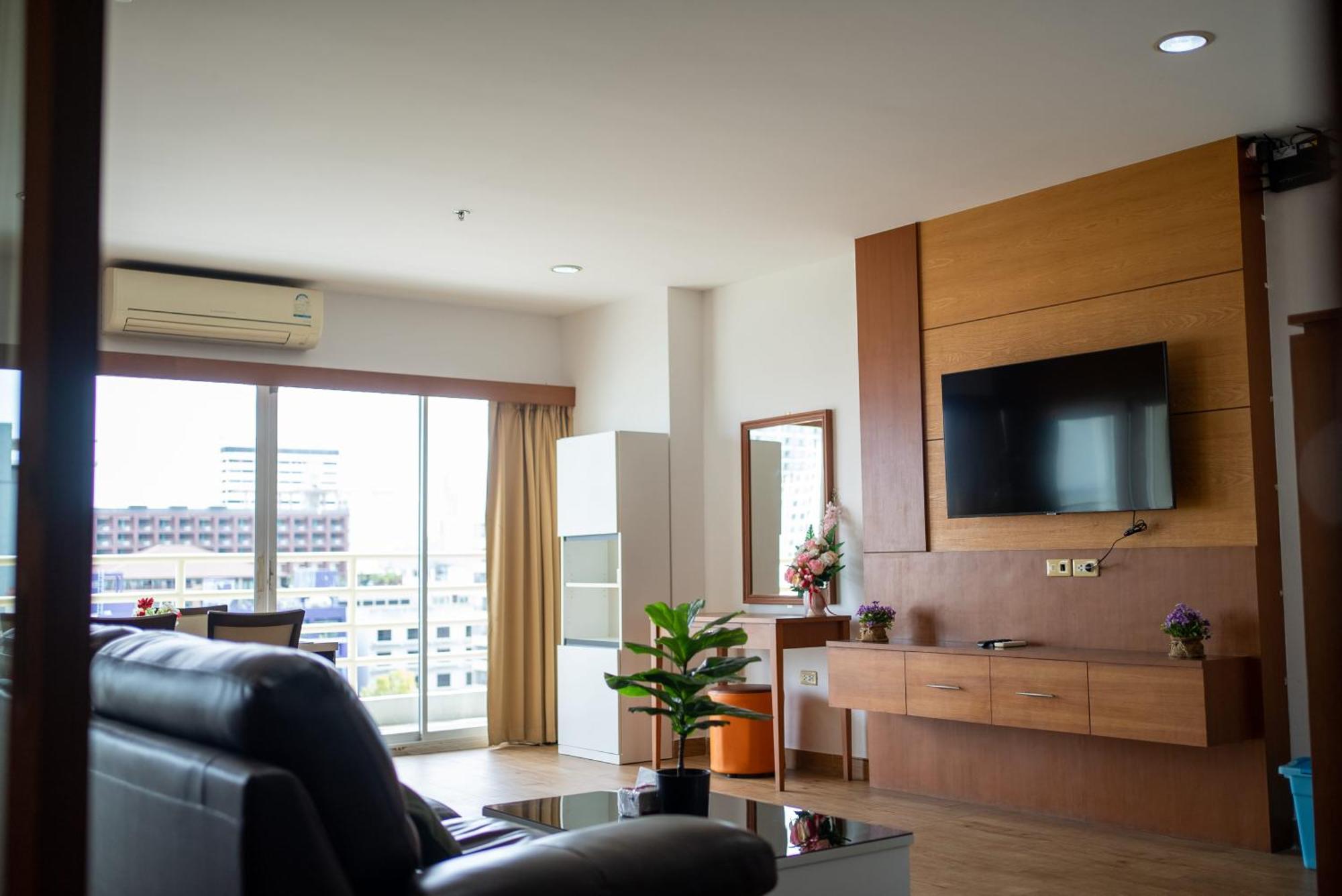 Vtsix At View Talay 6 Otel Pattaya Dış mekan fotoğraf