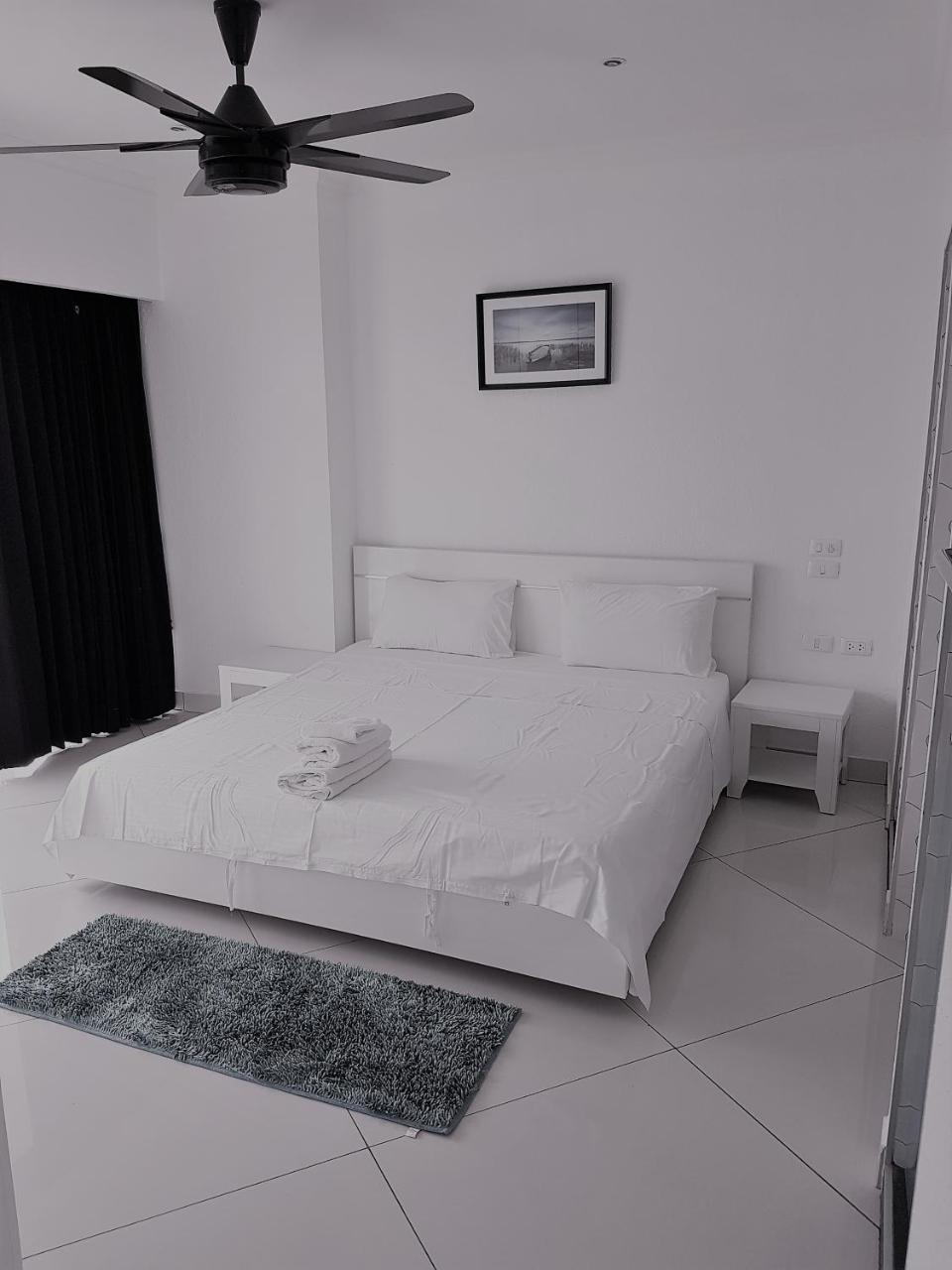Vtsix At View Talay 6 Otel Pattaya Dış mekan fotoğraf