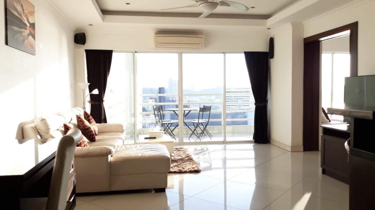 Vtsix At View Talay 6 Otel Pattaya Dış mekan fotoğraf